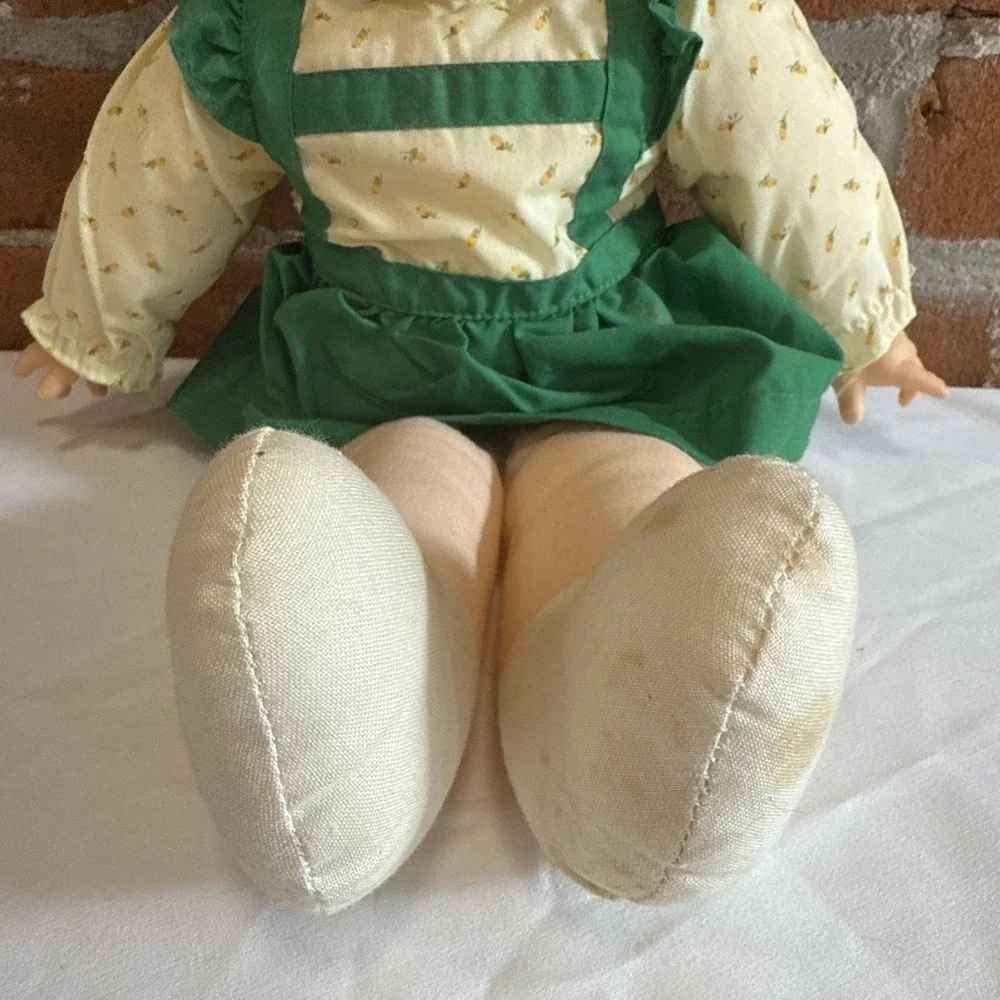 Northern Tissue Doll 1988 Red Hair‎ Brown Eyes Freckles 16 Inch James River
